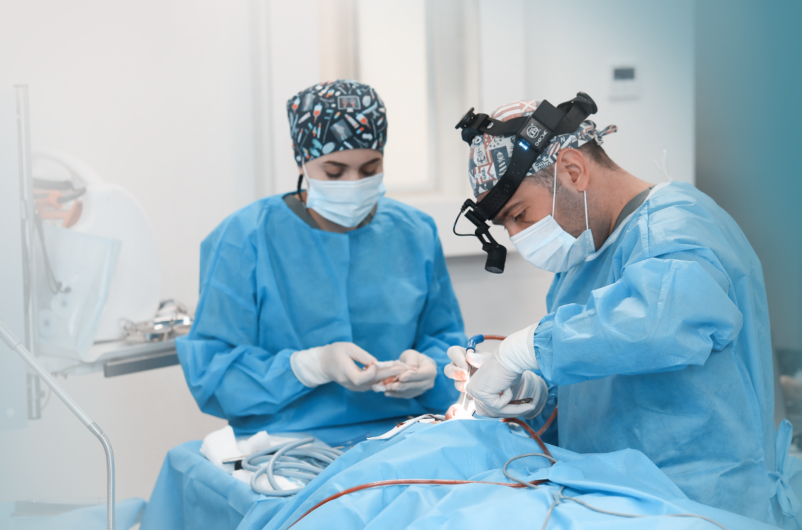<p><strong>Nasal Septum Surgery (Septoplasty). When to See a Specialist?</strong></p>